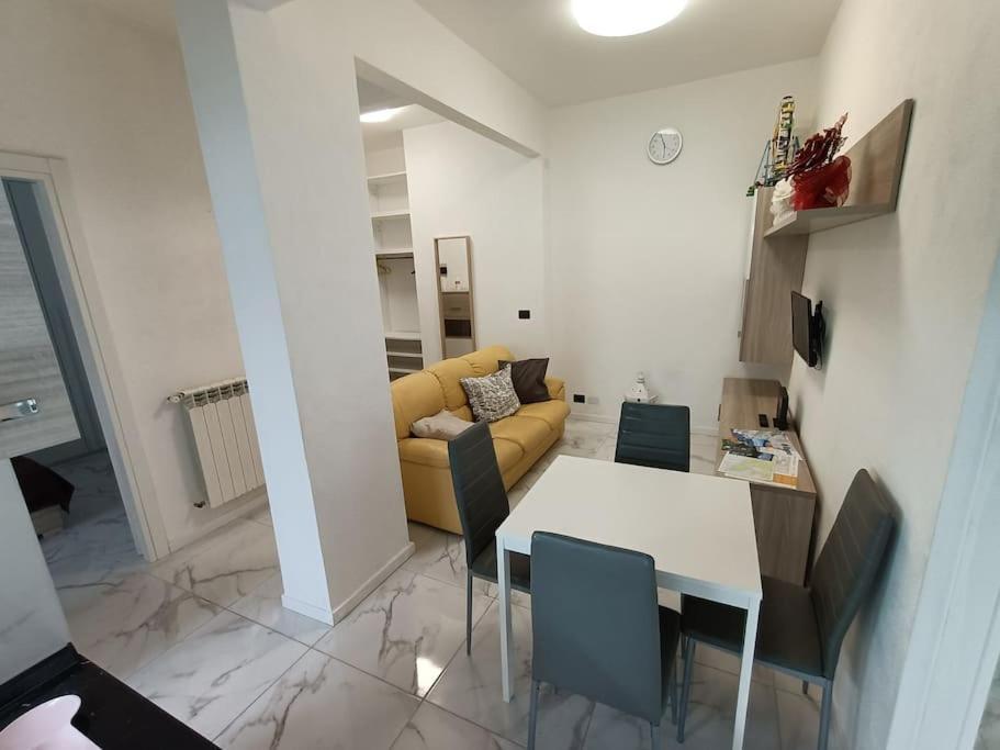 La Casa Di Lila - Appartamento Con Ingresso Indipendente E Spazio Esterno Рапалло Экстерьер фото